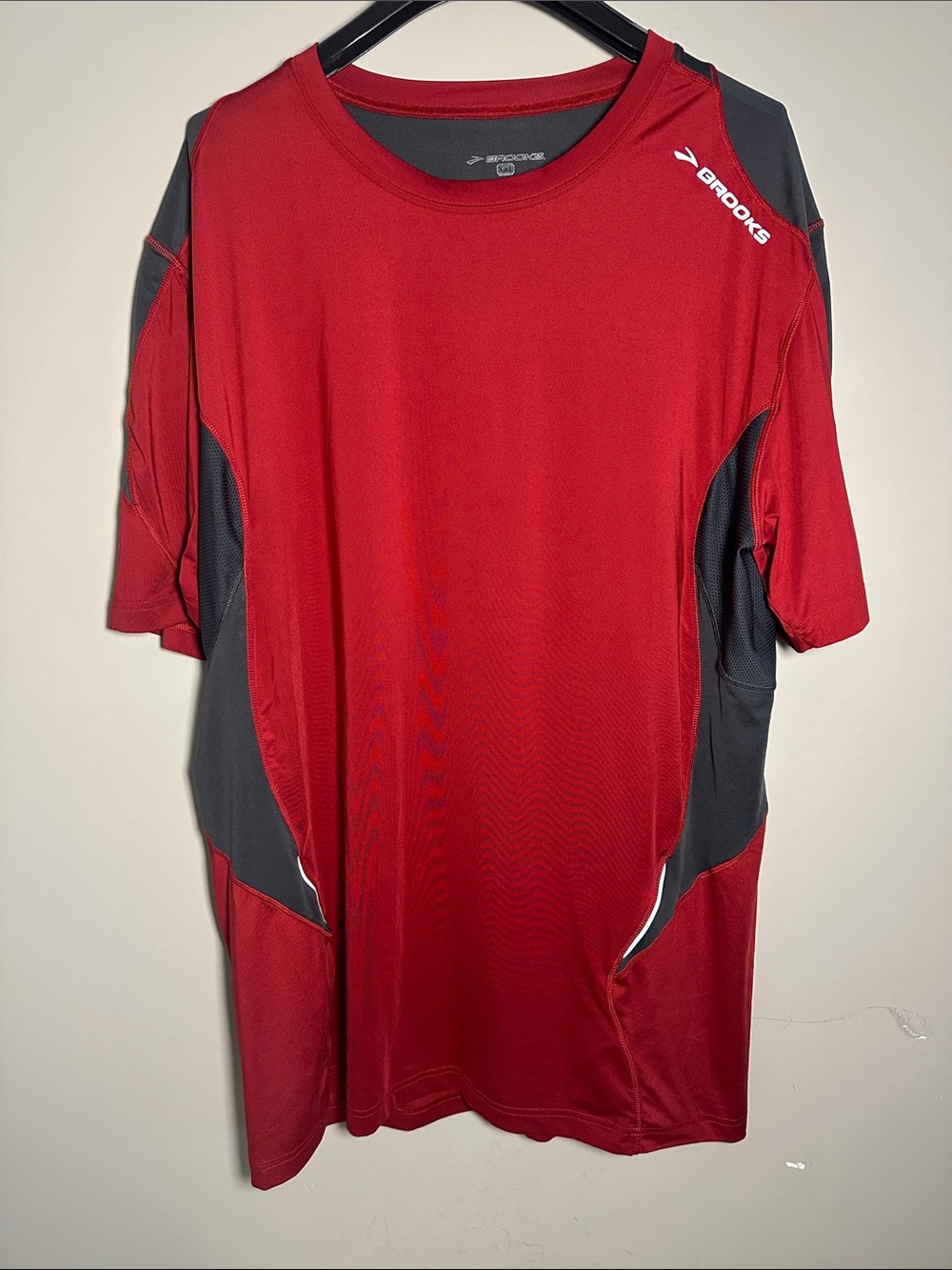 Brooks Red and Gray Short-Sleeve Performance Tee shirt